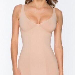 NWOT Cass Invisibellas Amp Shapewear Slip Dress, Nude/Beige, Size: M/L
